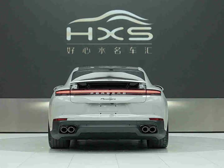 Фото 5 - Porsche Panamera