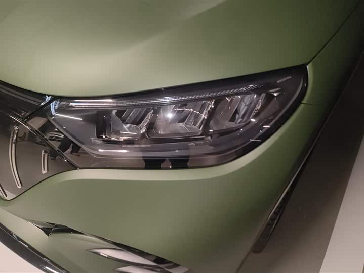 Фото 5 - Mercedes-Benz EQE SUV