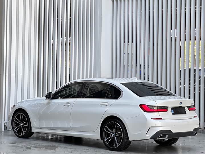 Фото 6 - BMW 3 Series
