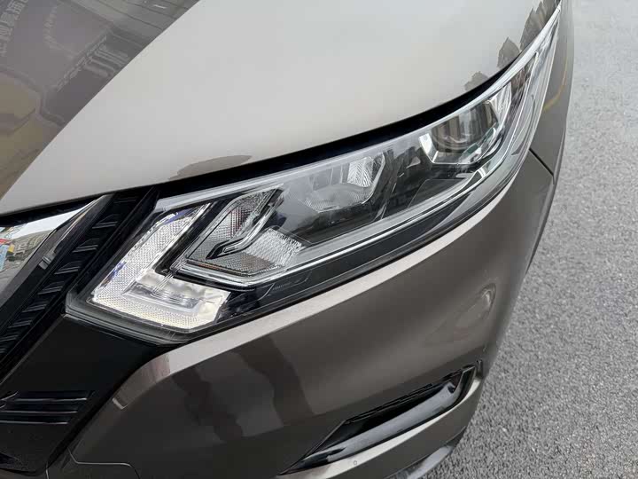 Фото 6 - Nissan Qashqai