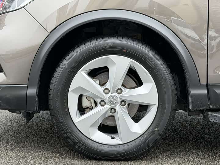 Фото 8 - Nissan Qashqai