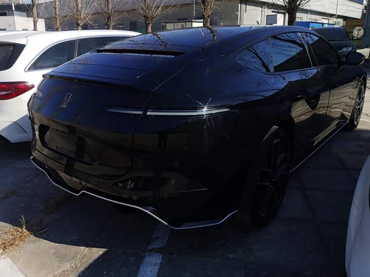 Фото 3 - Avatr 12