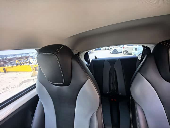 Фото 8 - Roewe Clever