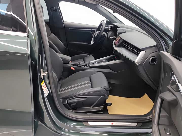 Фото 8 - Audi A3