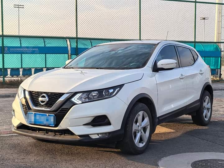 Фото 1 - Nissan Qashqai