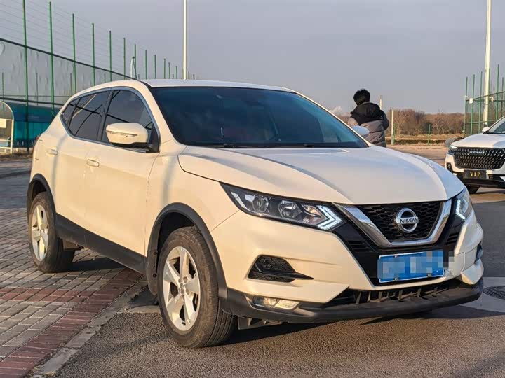 Фото 2 - Nissan Qashqai