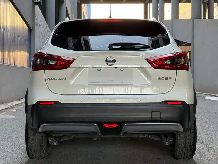 Фото 4 - Nissan Qashqai
