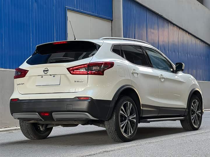 Фото 5 - Nissan Qashqai