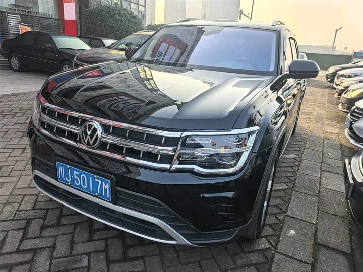 Фото 1 - Volkswagen Teramont Pro