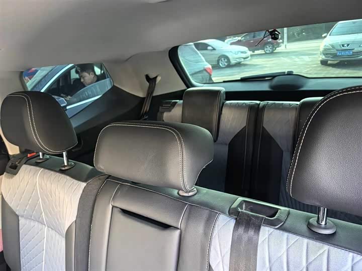 Фото 4 - Volkswagen Teramont Pro