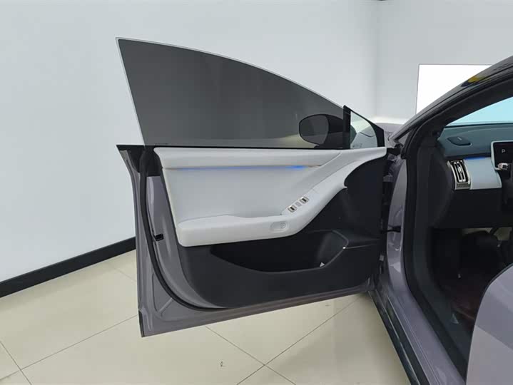 Фото 7 - XPeng F57