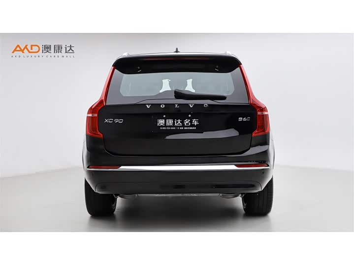 Фото 4 - Volvo XC90