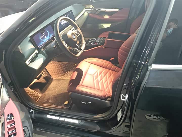 Фото 9 - BMW 5 Series