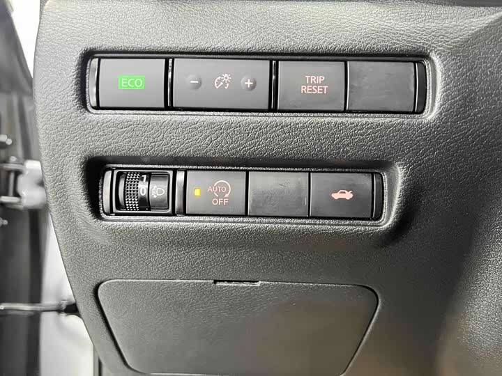 Фото 8 - Nissan Sylphy