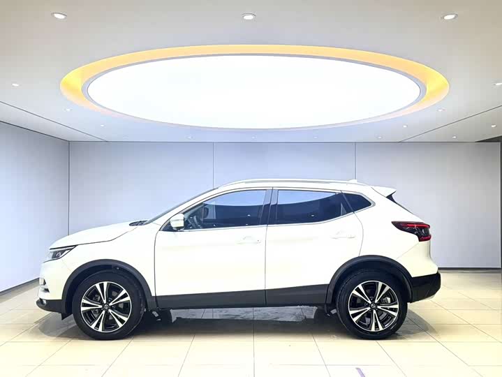 Фото 7 - Nissan Qashqai