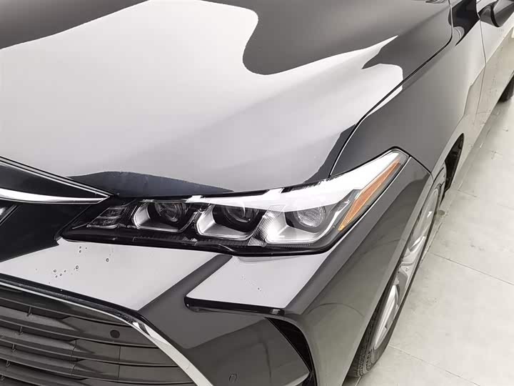 Фото 7 - Toyota Avalon