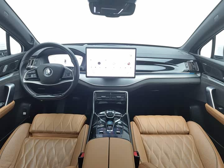 Фото 5 - BYD Tang Hybrid/EV