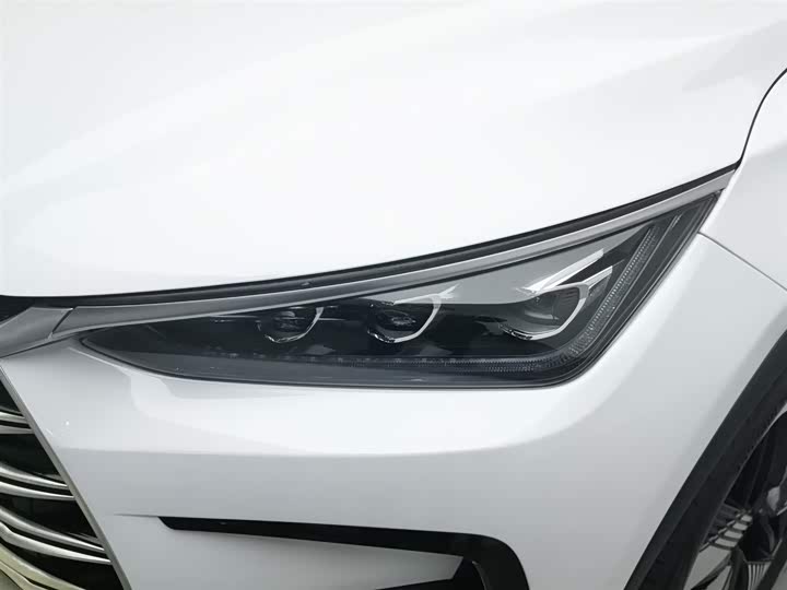 Фото 7 - BYD Tang Hybrid/EV