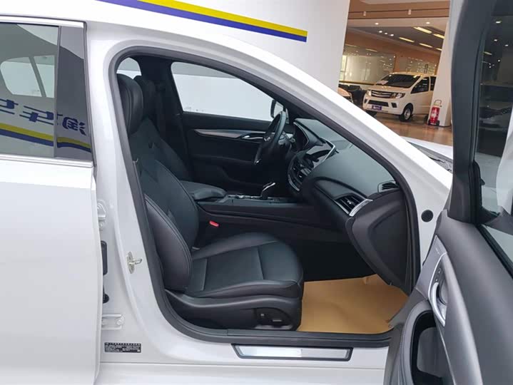 Photo 8 - Cadillac CT5