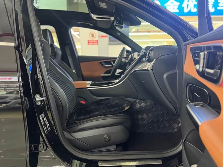 Фото 9 - Mercedes-Benz GLC-Class