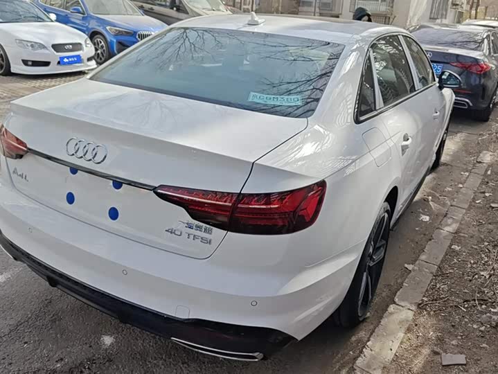 Фото 3 - Audi A4L