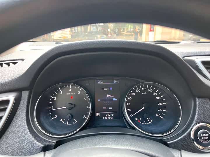 Фото 3 - Nissan Qashqai