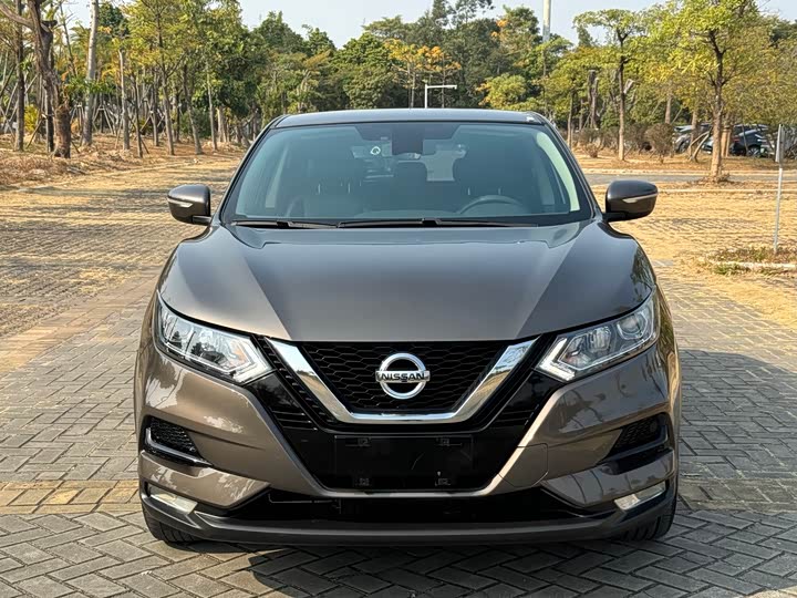 Фото 2 - Nissan Qashqai
