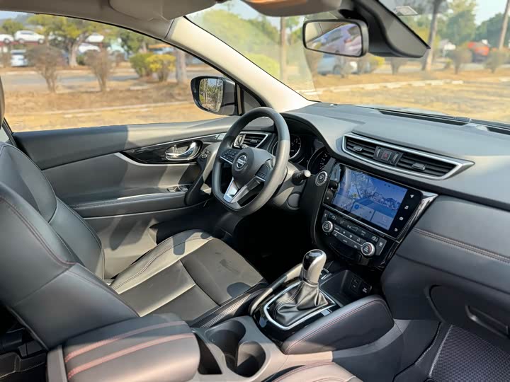 Фото 5 - Nissan Qashqai