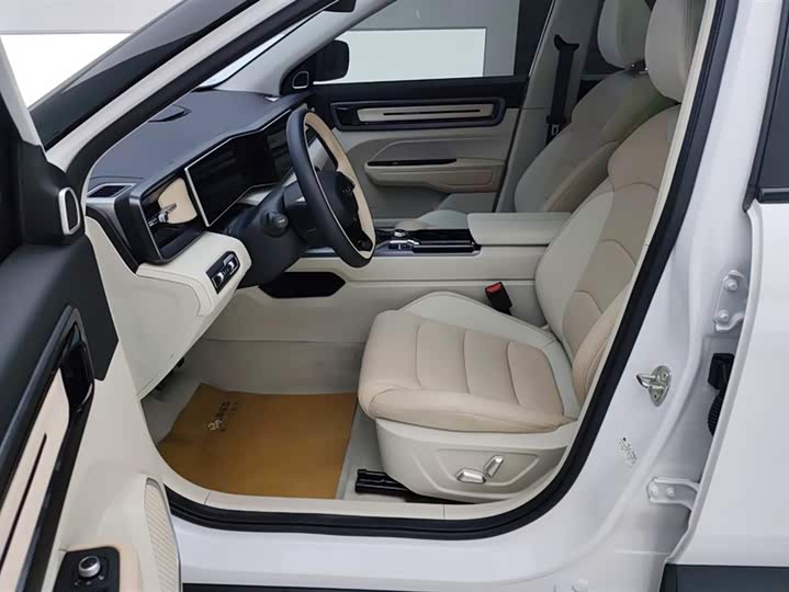 Фото 9 - Geely Icon