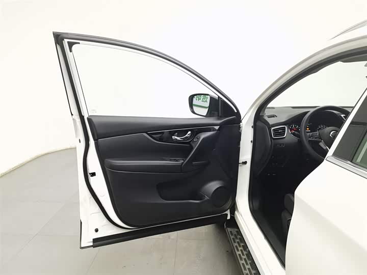 Фото 8 - Nissan Qashqai