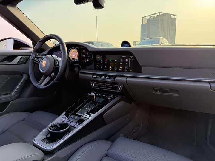 Фото 5 - Porsche 911