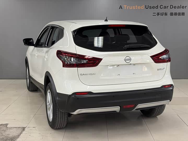 Фото 6 - Nissan Qashqai