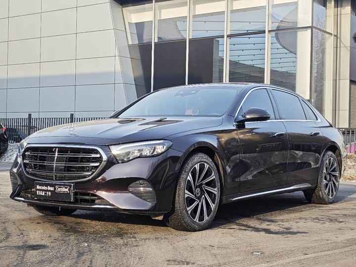 Photo 1 - Mercedes-Benz E-Class