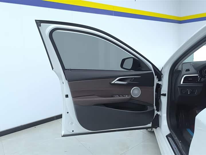 Фото 7 - BMW 1 Series