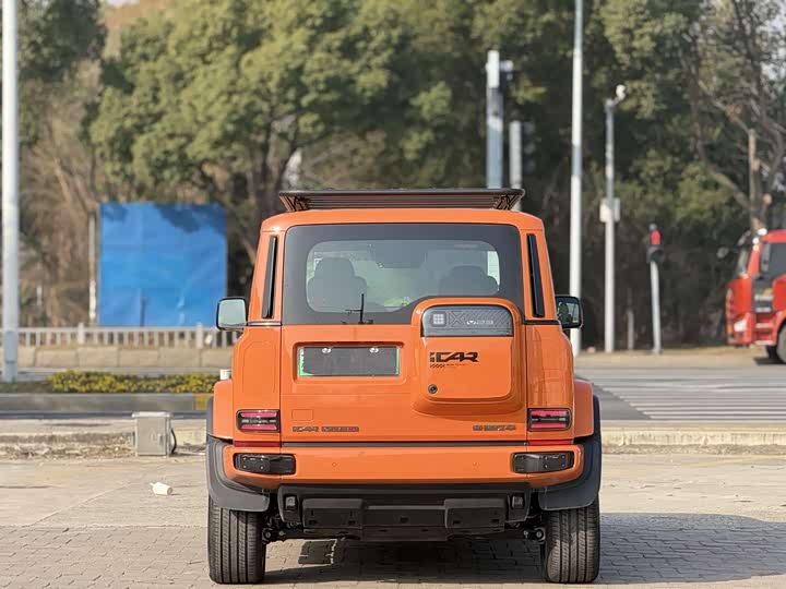 Фото 3 - Chery iCar V23