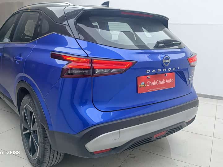 Фото 4 - Nissan Qashqai