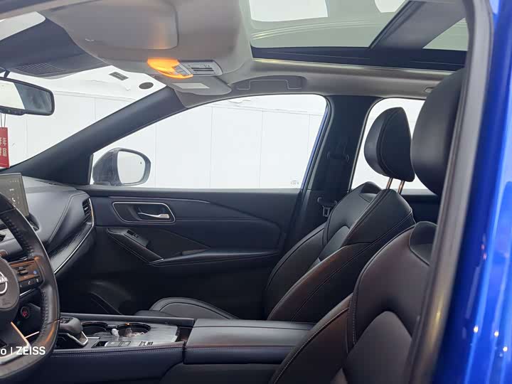 Фото 7 - Nissan Qashqai