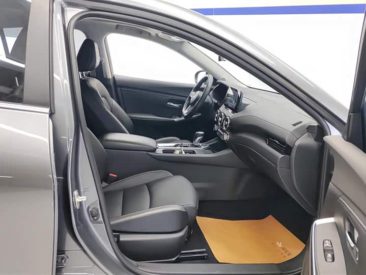 Фото 8 - Nissan Sylphy