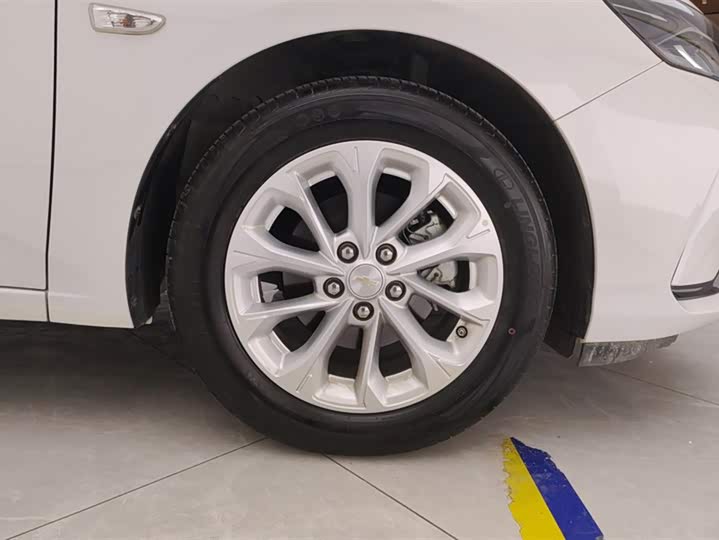 Фото 6 - Chevrolet Monza