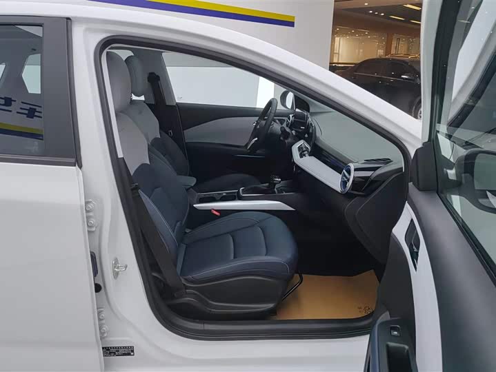 Фото 8 - Chevrolet Monza