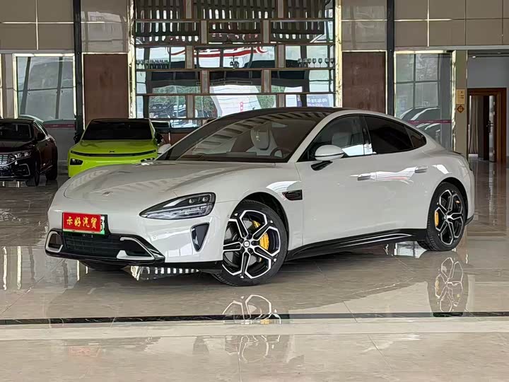 Фото 1 - Xiaomi SU7