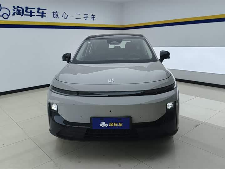 Фото 2 - Leapmotor B10