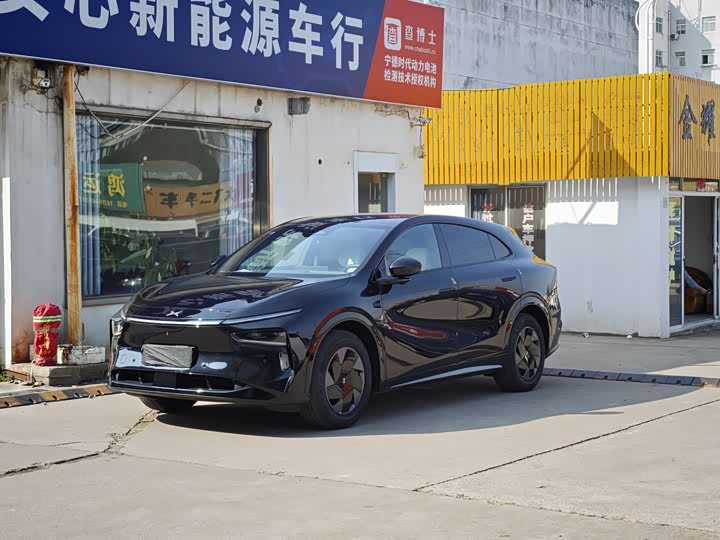 Фото 1 - XPeng G7