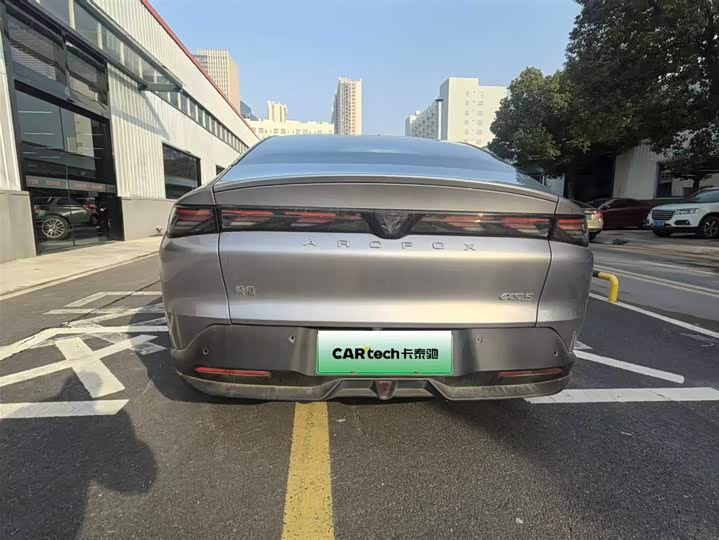 Photo 9 - BAIC Arcfox Alpha S5