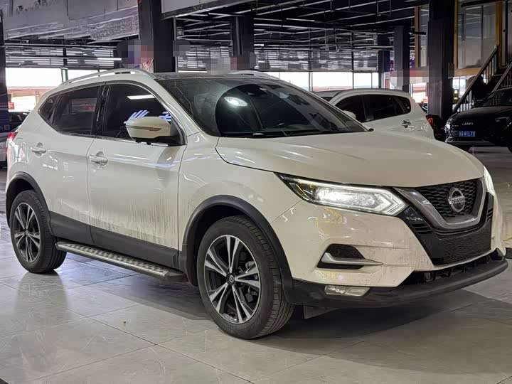 Фото 3 - Nissan Qashqai