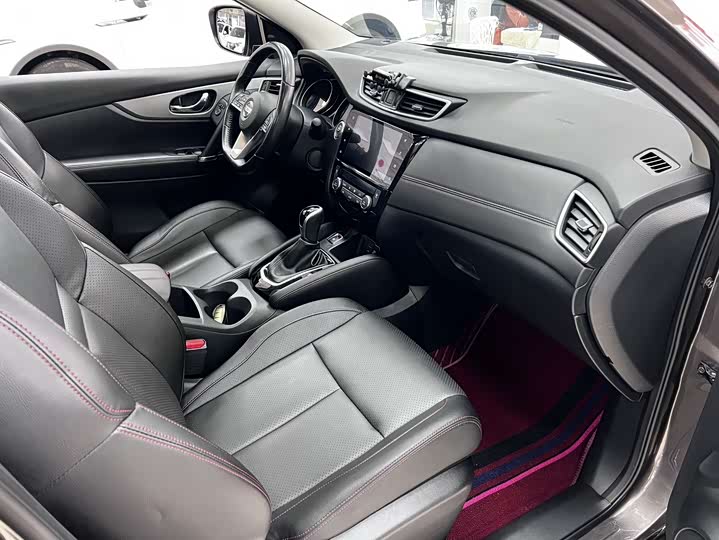 Фото 6 - Nissan Qashqai