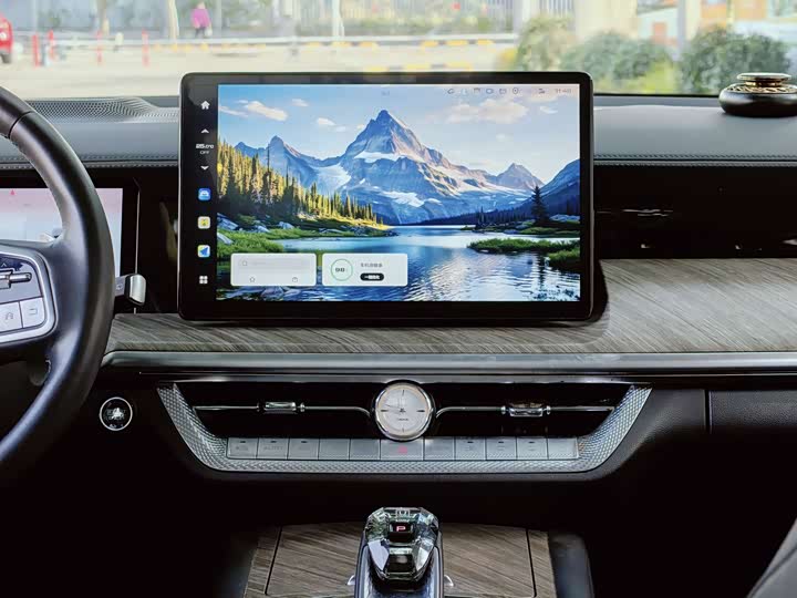 Фото 9 - Tank 500