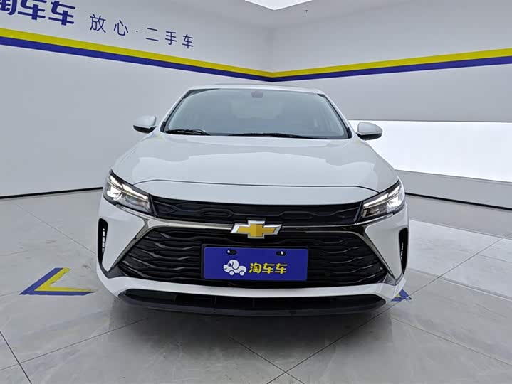 Фото 2 - Chevrolet Monza