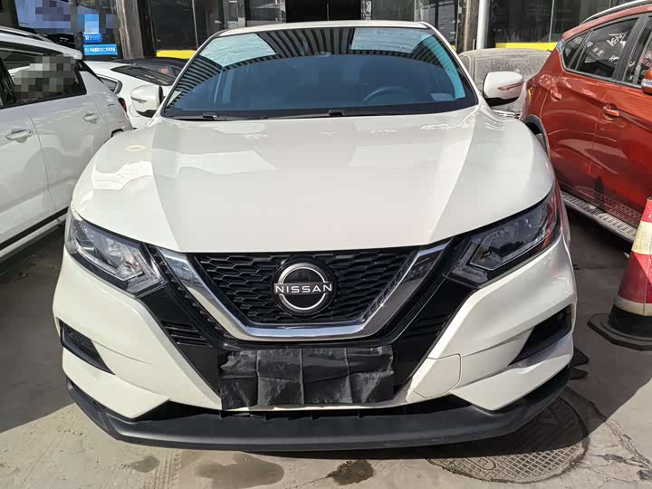 Фото 2 - Nissan Qashqai