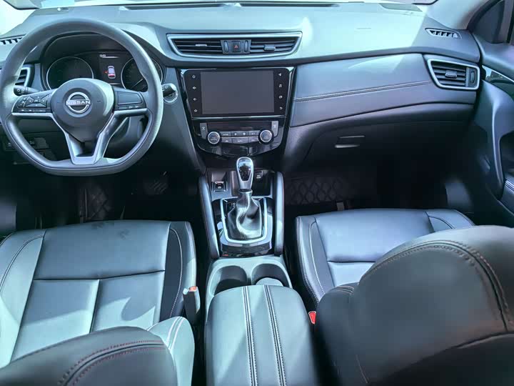 Фото 8 - Nissan Qashqai